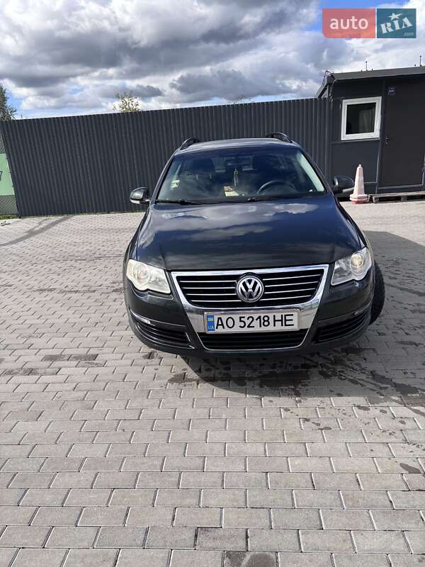 Универсал Volkswagen Passat 2006 в Тячеве