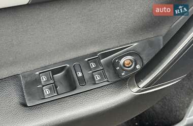 Универсал Volkswagen Passat 2013 в 
