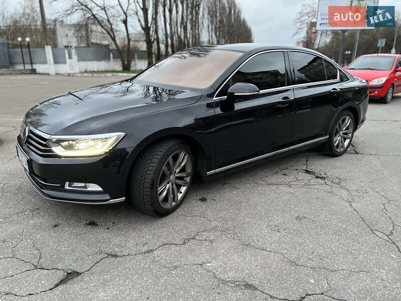Седан Volkswagen Passat 2019 в Києві