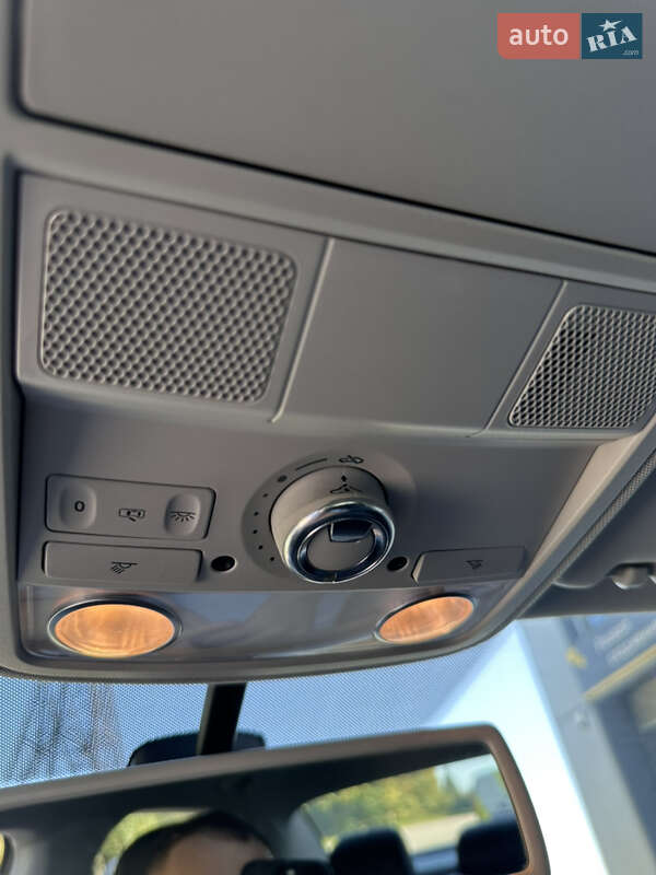 Седан Volkswagen Passat 2013 в Дрогобыче фото 35 Седан Volkswagen Passat 2013 в Дрогобыче