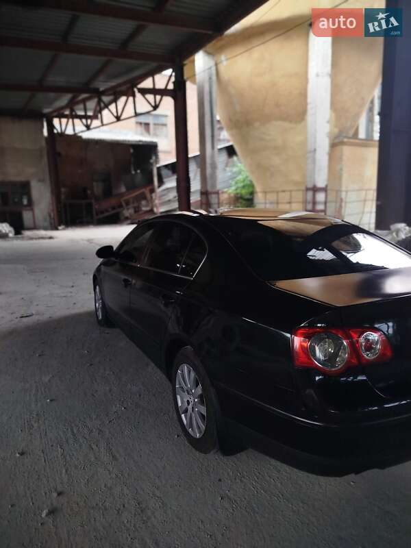 Седан Volkswagen Passat 2007 в Дніпрі фото 6 Седан Volkswagen Passat 2007 в Дніпрі