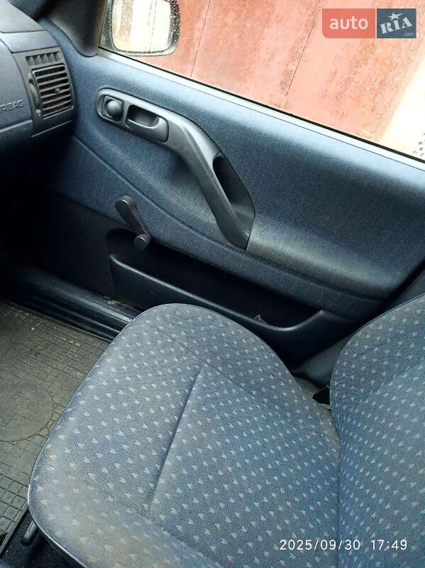 Седан Volkswagen Passat 1995 в Белой Церкви фото 9 Седан Volkswagen Passat 1995 в Белой Церкви