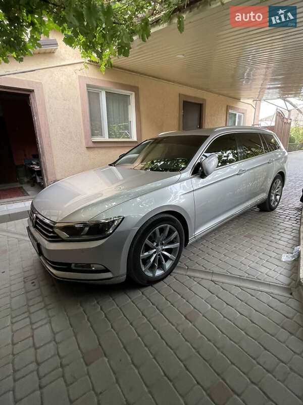 Универсал Volkswagen Passat 2015 в Первомайске