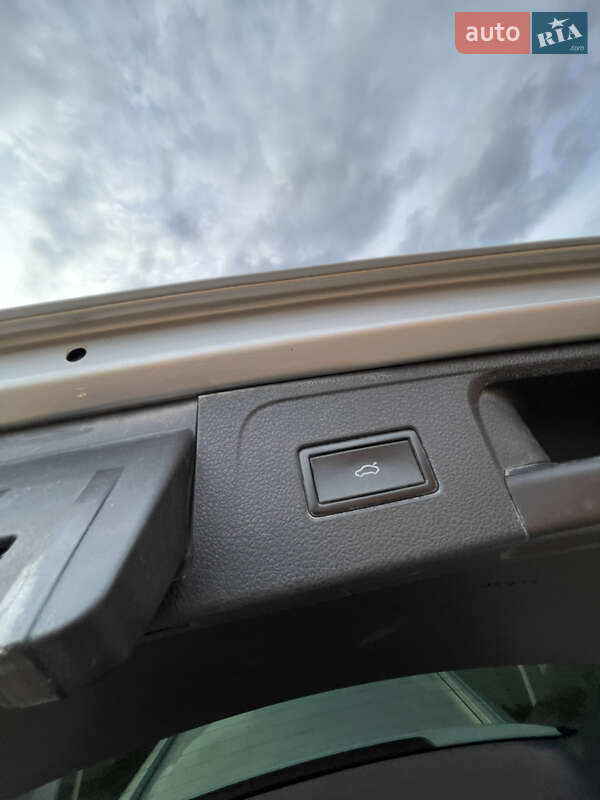 Универсал Volkswagen Passat 2015 в Первомайске