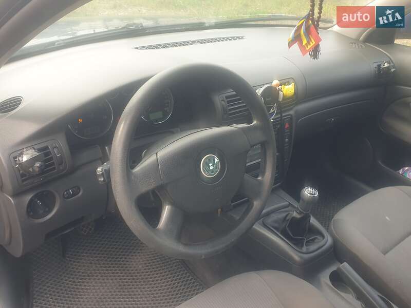 Универсал Volkswagen Passat 2004 в Борисполе