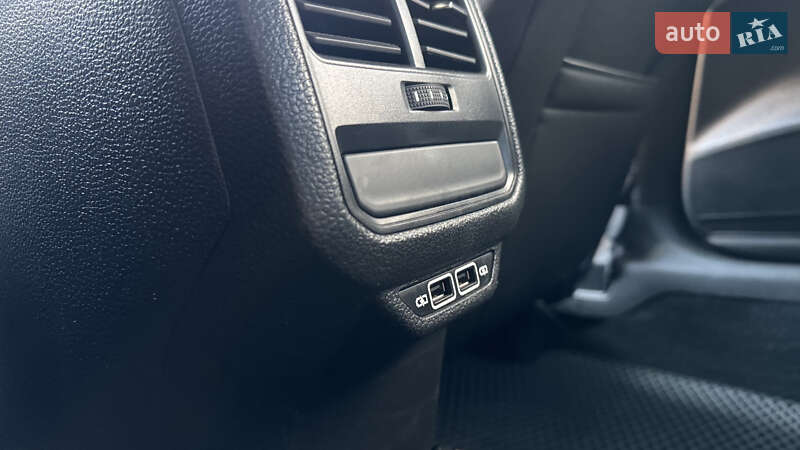 Седан Volkswagen Passat 2020 в Харькове