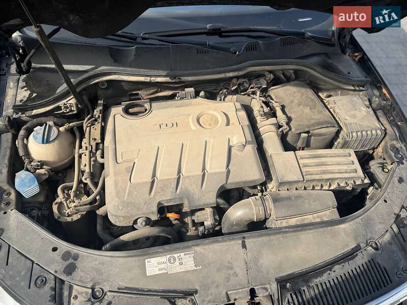 Универсал Volkswagen Passat 2009 в Львове