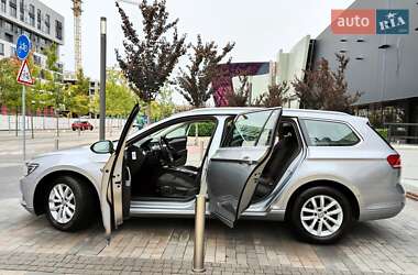 Универсал Volkswagen Passat 2019 в 