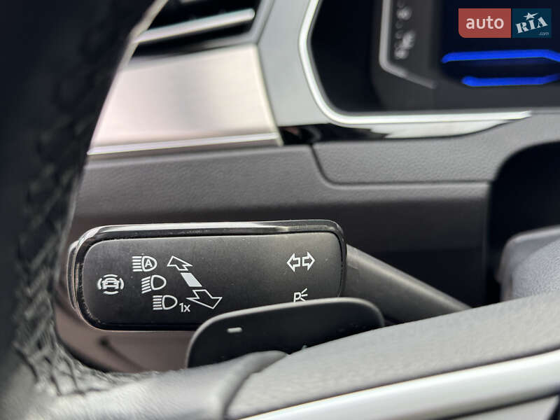 Универсал Volkswagen Passat 2021 в Житомире