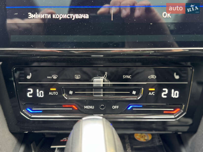Универсал Volkswagen Passat 2021 в Житомире