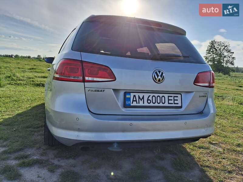Універсал Volkswagen Passat 2011 в Києві фото 23 Універсал Volkswagen Passat 2011 в Києві
