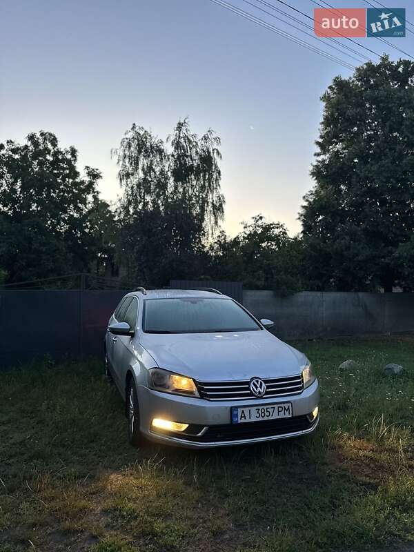 Volkswagen Passat 2011 Volkswagen Passat 2011