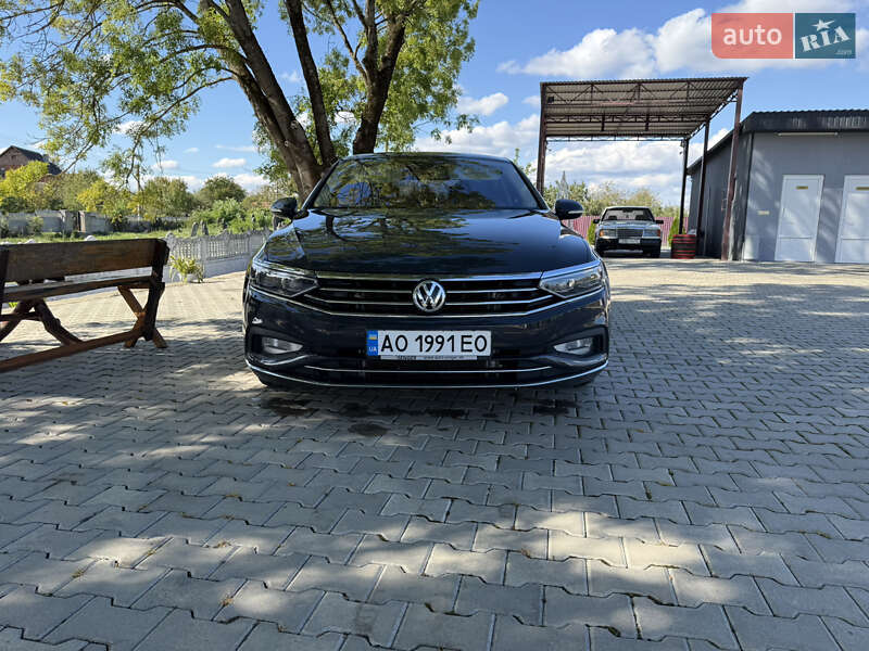 Седан Volkswagen Passat 2020 в Виноградове