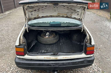 Седан Volkswagen Passat 1988 в 