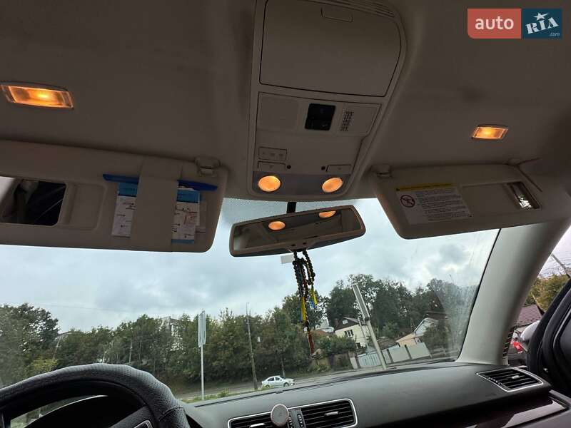 Универсал Volkswagen Passat 2012 в Виннице