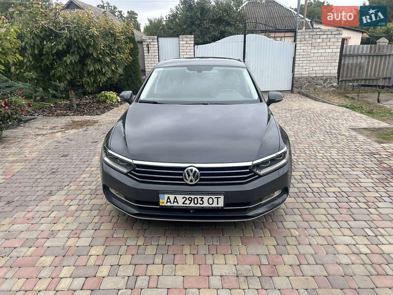 Седан Volkswagen Passat 2015 в Хороле фото 2 Седан Volkswagen Passat 2015 в Хороле