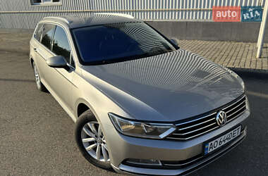 Универсал Volkswagen Passat 2015 в 