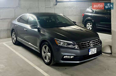 Седан Volkswagen Passat 2016 в Коломиї