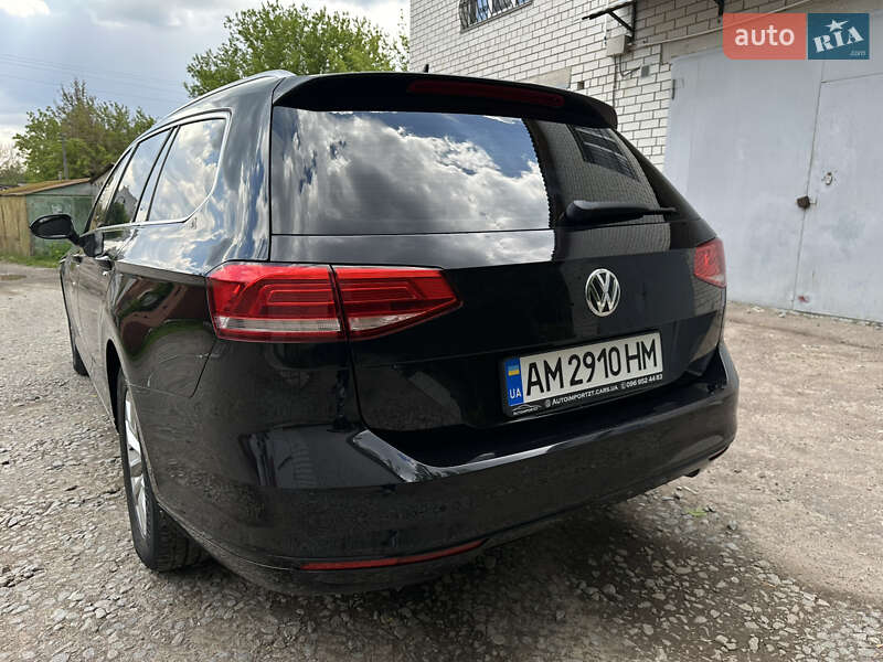 Универсал Volkswagen Passat 2016 в Житомире фото 15 Универсал Volkswagen Passat 2016 в Житомире