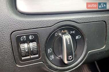 Универсал Volkswagen Passat 2012 в 