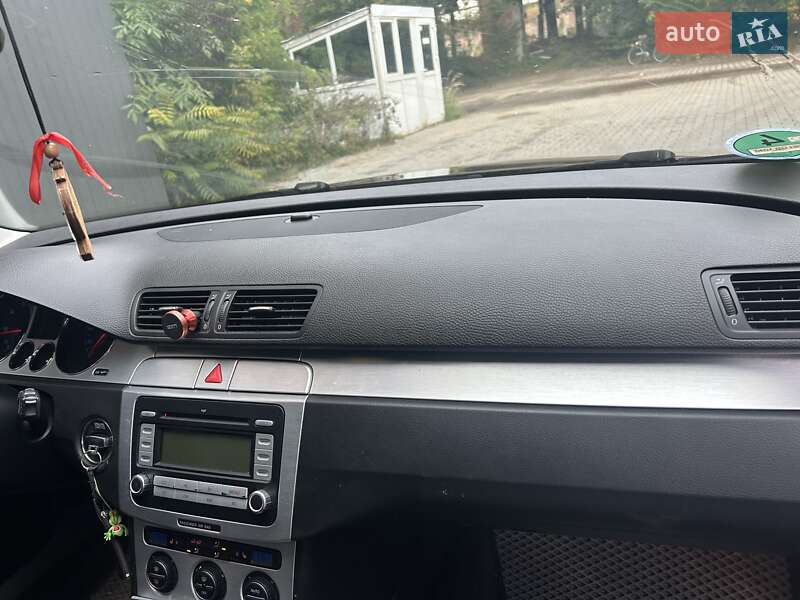 Универсал Volkswagen Passat 2008 в Коломые