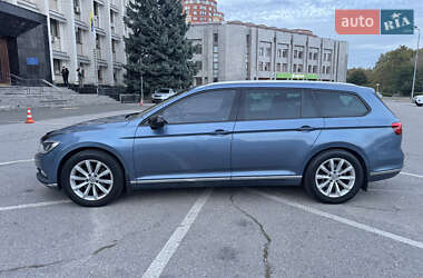 Универсал Volkswagen Passat 2015 в 