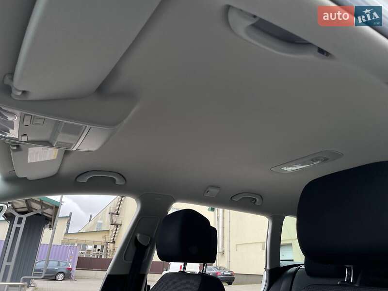 Универсал Volkswagen Passat 2011 в Луцке фото 32 Универсал Volkswagen Passat 2011 в Луцке