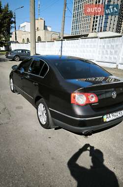 Седан Volkswagen Passat 2007 в Києві