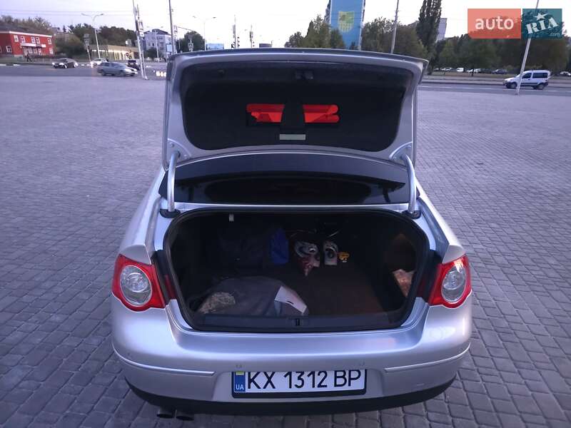Седан Volkswagen Passat 2006 в Харкові фото 12 Седан Volkswagen Passat 2006 в Харкові