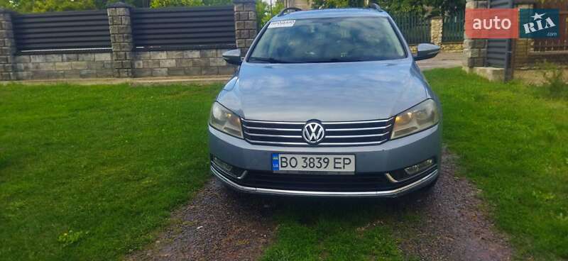 Універсал Volkswagen Passat 2013 в Кременці