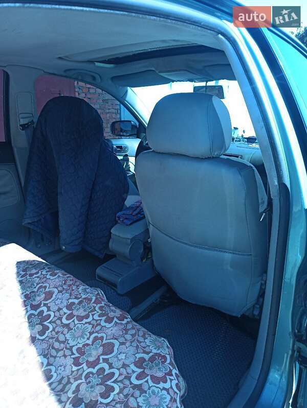 Седан Volkswagen Passat 1999 в Хмельницком