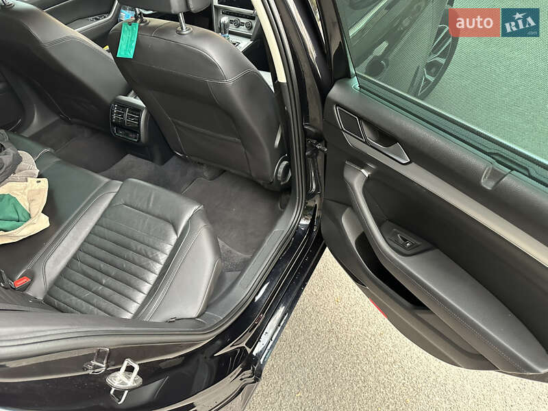 Универсал Volkswagen Passat 2018 в Умани
