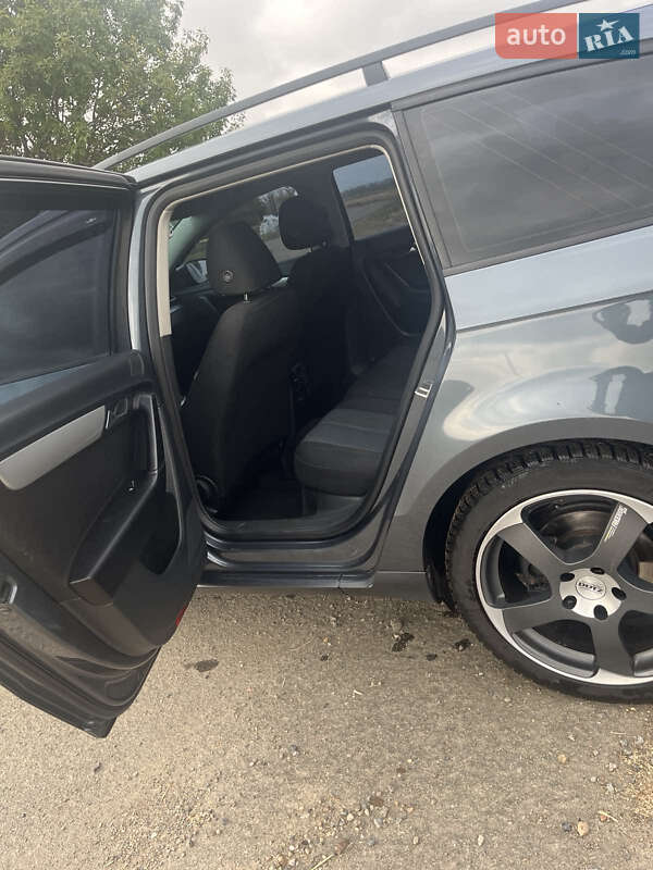 Универсал Volkswagen Passat 2012 в Ставище