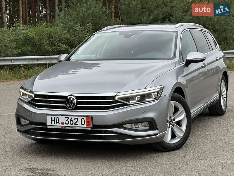 Volkswagen Passat 2021