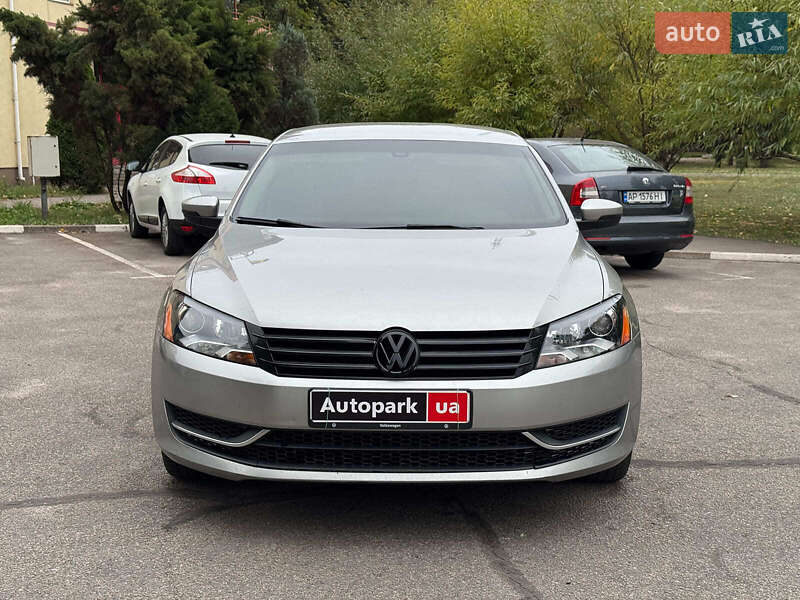 Седан Volkswagen Passat 2012 в Запорожье