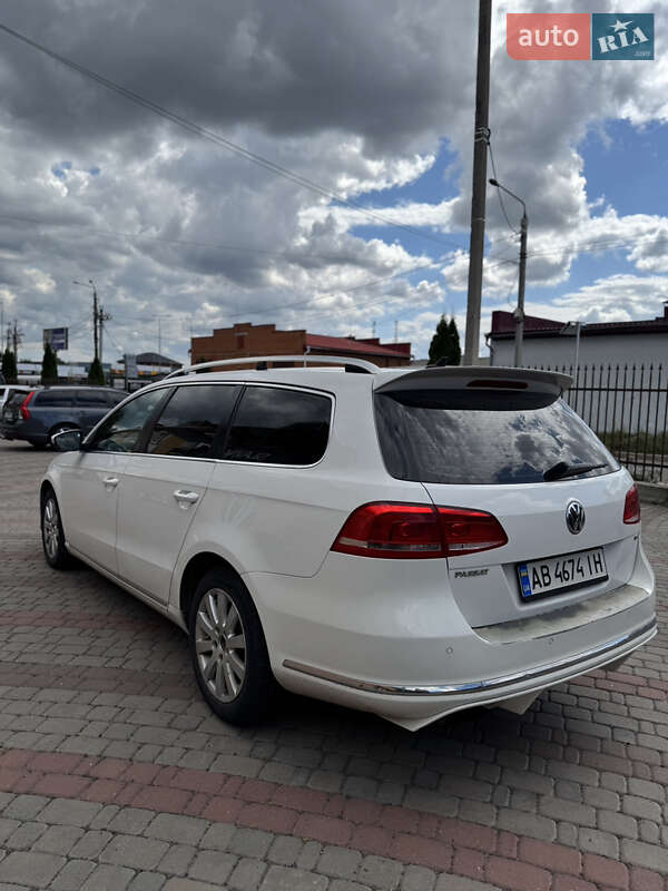 Універсал Volkswagen Passat 2011 в Вінниці