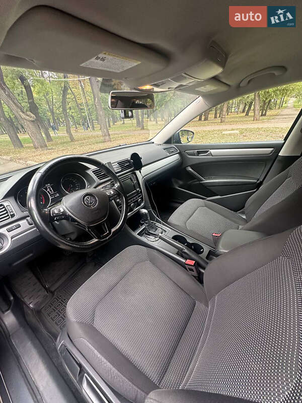 Седан Volkswagen Passat 2018 в Кривом Роге фото 4 Седан Volkswagen Passat 2018 в Кривом Роге