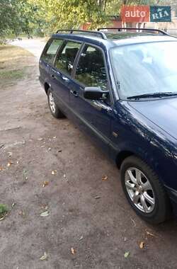 Универсал Volkswagen Passat 1995 в Гребенке