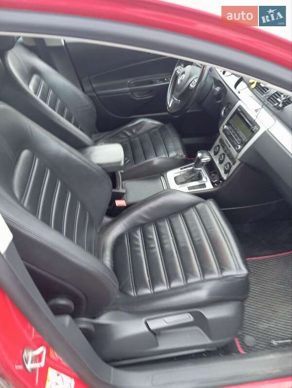 Универсал Volkswagen Passat 2009 в Львове