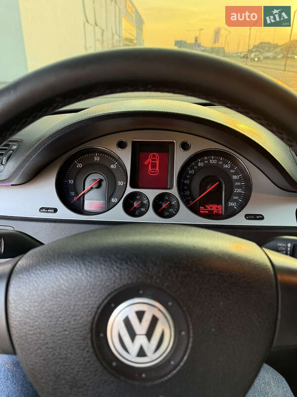 Универсал Volkswagen Passat 2008 в Луцке