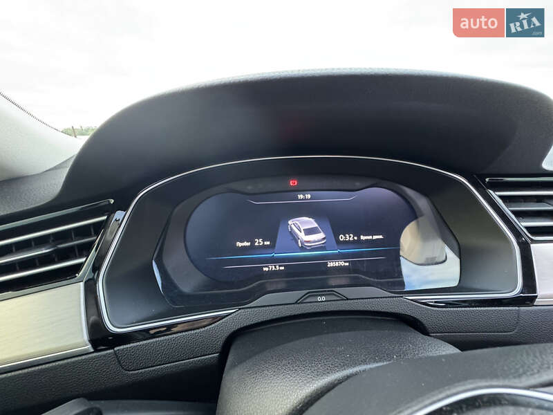 Седан Volkswagen Passat 2015 в Кременчуге