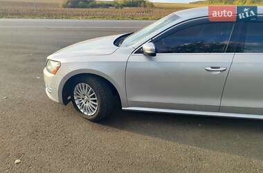 Седан Volkswagen Passat 2014 в Днепре