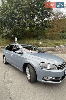 Универсал Volkswagen Passat 2013 в 