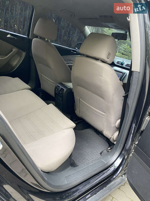 Седан Volkswagen Passat 2005 в Сваляві фото 15 Седан Volkswagen Passat 2005 в Сваляві