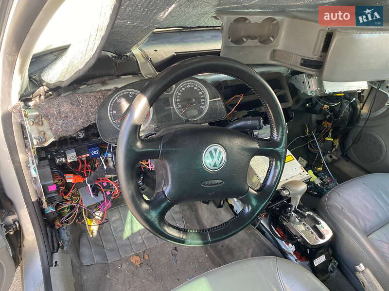 Седан Volkswagen Passat 2004 в Броварах