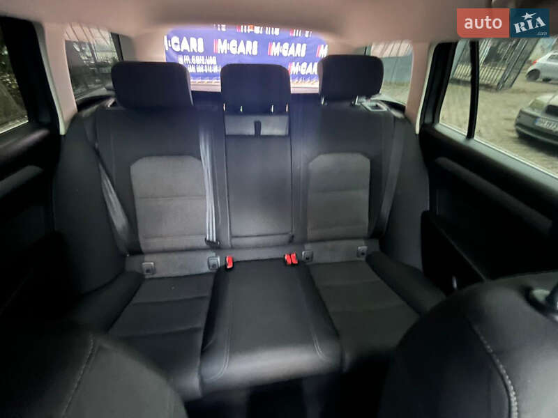 Универсал Volkswagen Passat 2015 в Одессе