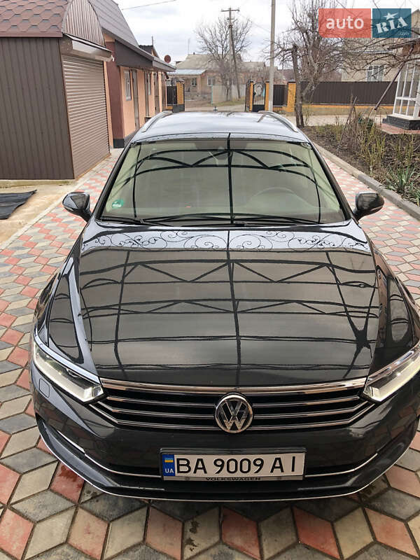 Универсал Volkswagen Passat 2015 в 
