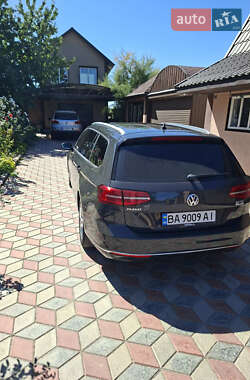 Универсал Volkswagen Passat 2015 в 