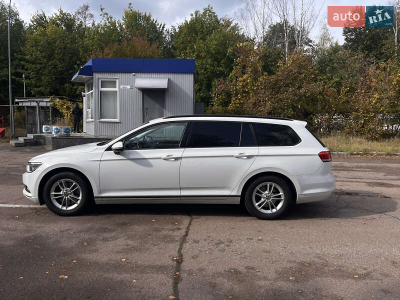 Универсал Volkswagen Passat 2015 в Житомире фото 3 Универсал Volkswagen Passat 2015 в Житомире