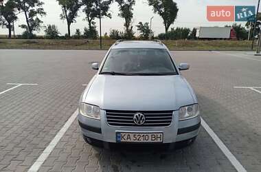 Універсал Volkswagen Passat 2003 в Києві
